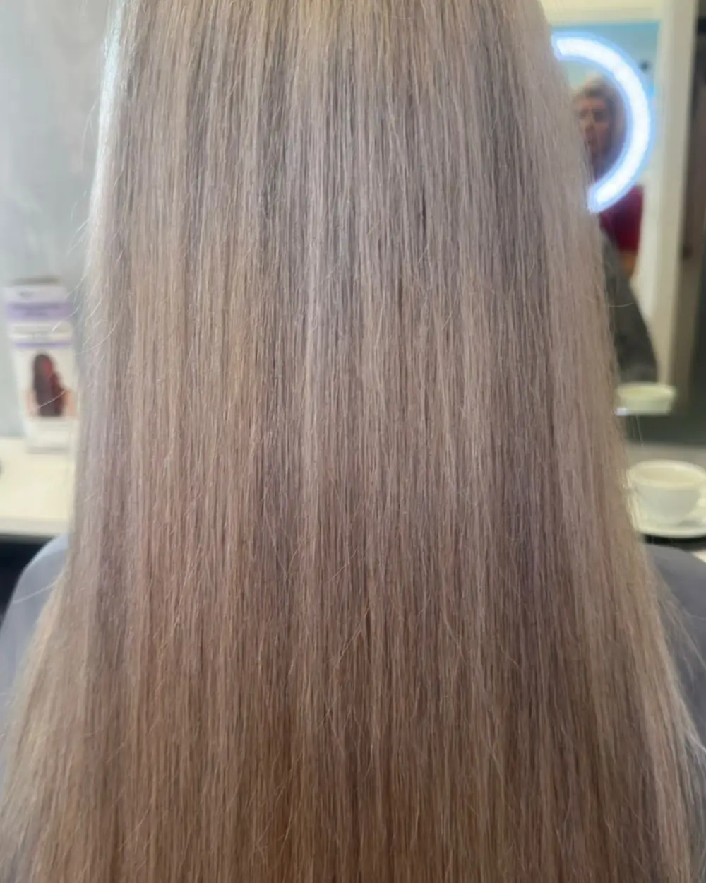 Balayage auf langem Haar – Ergebnis aus dem Salon Comhair in Düsseldorf-Bilk